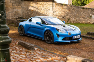 Alpine A110R essai par LuxurySportCars.fr